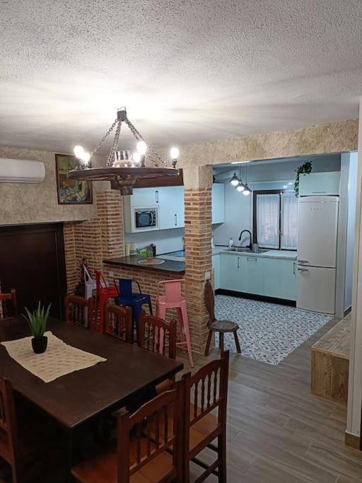 Villa La Casona De La Azucena à Guadalajara Extérieur photo
